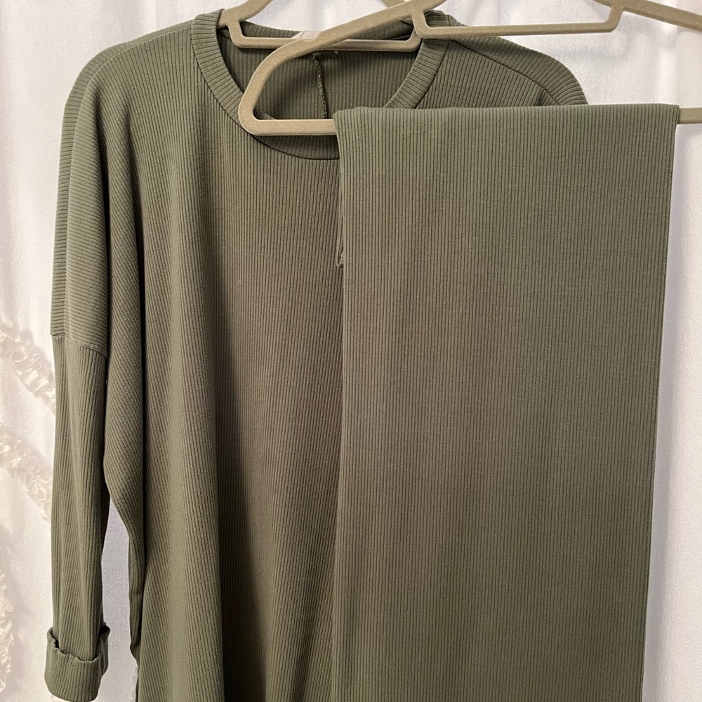 Evelyn CJLA set size small
